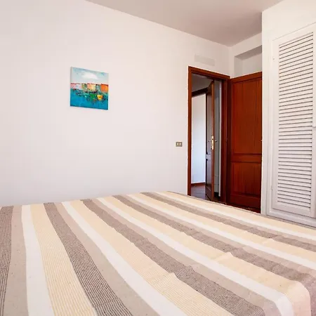 La Cinta 9 Apartment